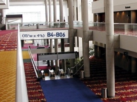 Banner B4-B06